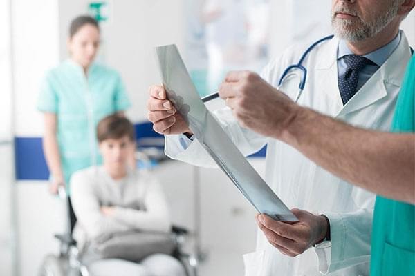 Hormonas pediátricas y salud ósea